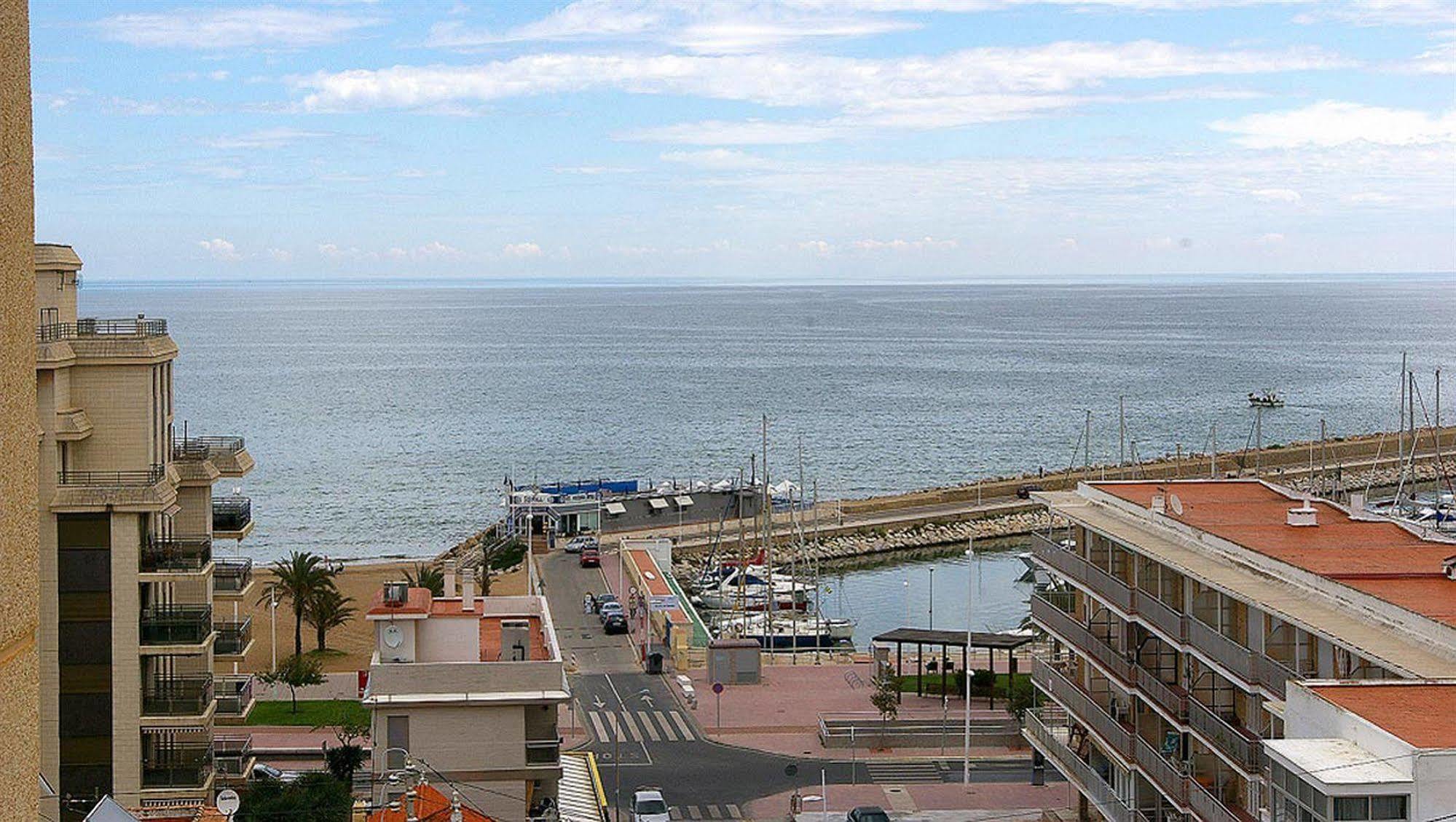 Apartamentos Turisticos Biarritz - Bloque I Gandía Exterior foto